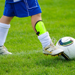 Fußball Schienbeinschoner Meteor M weiß